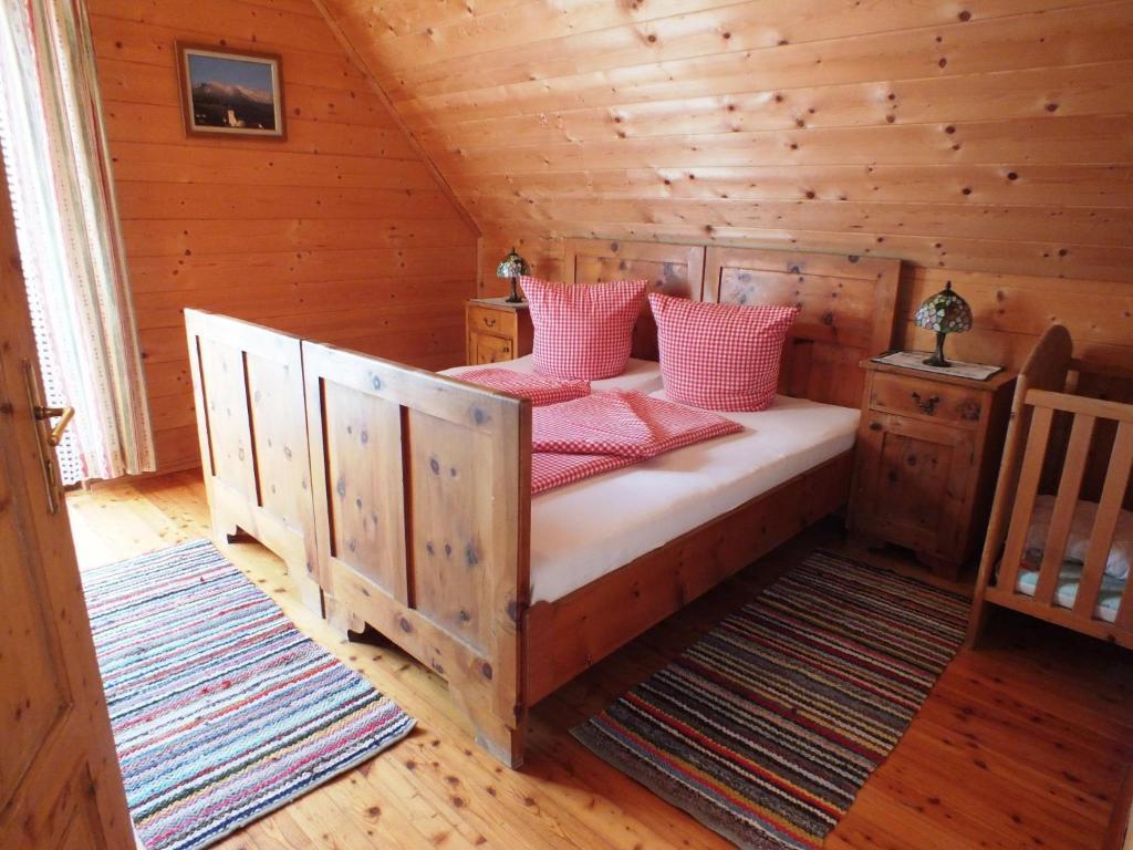 Ferienhaus "Zur Alten Schmiede" Mariahof Bagian luar foto